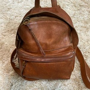 Madewell Lorimer backpack small.